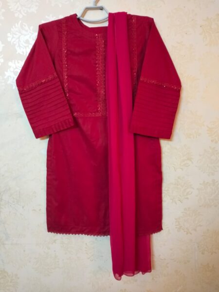 Elegant Wear Lawn 3pc Stitched Suit