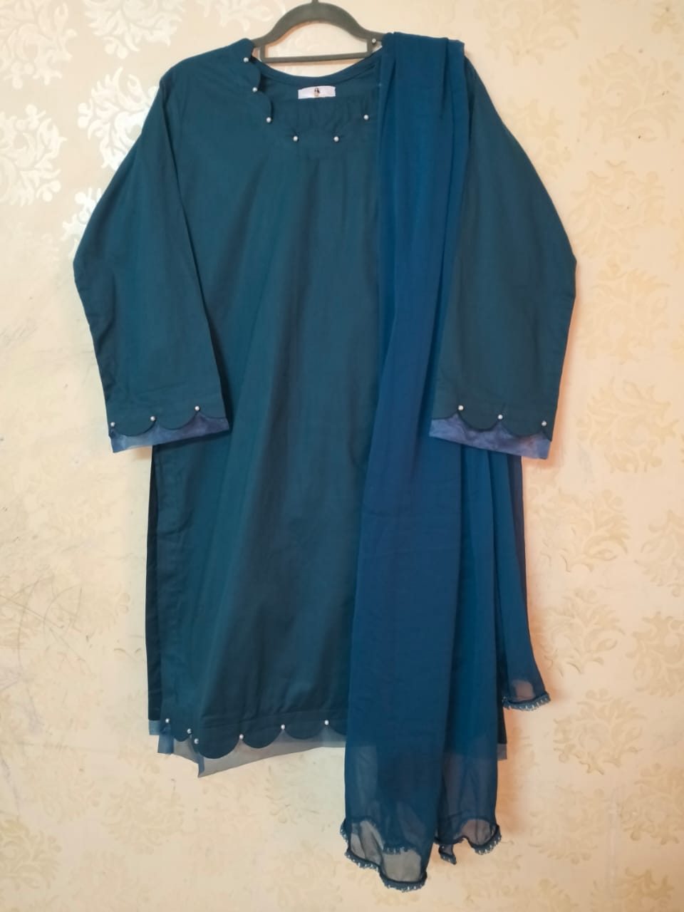 29 Smart Look Lawn 3pc Stitched Suit - Image 1