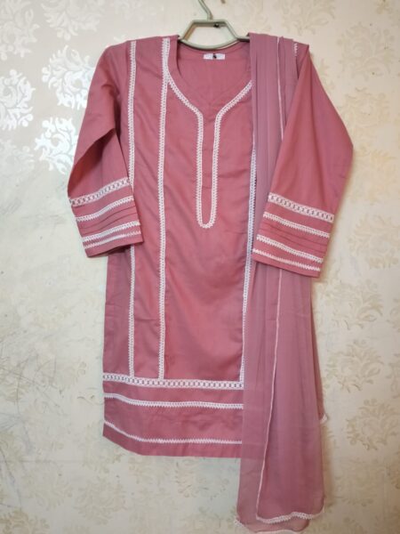 Grace Lawn 3pc Stitched Suit