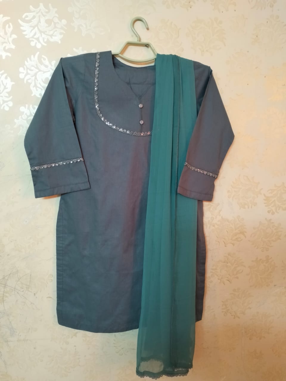 34 Urban Style Lawn 3pc Stitched Suit - Image 1